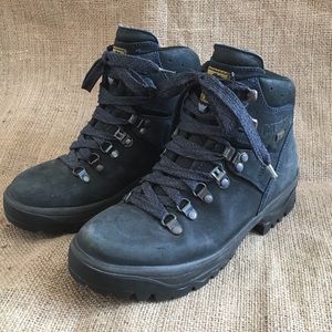 Meindl GoreTex Black Nubuck Mountain Combat Boots